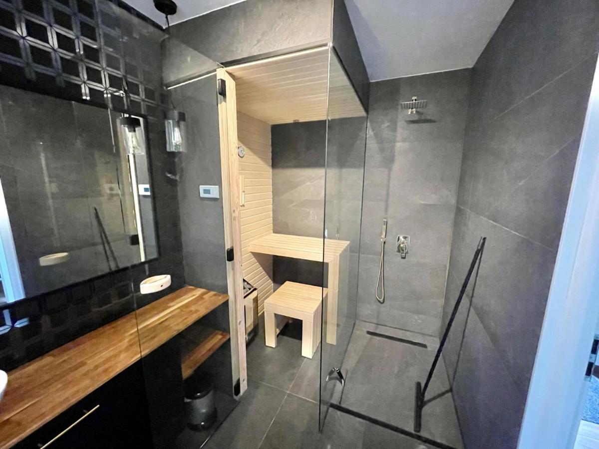 Cosy Tiny Lodges - Vakantiepark Kempenbos Diessen Exterior foto