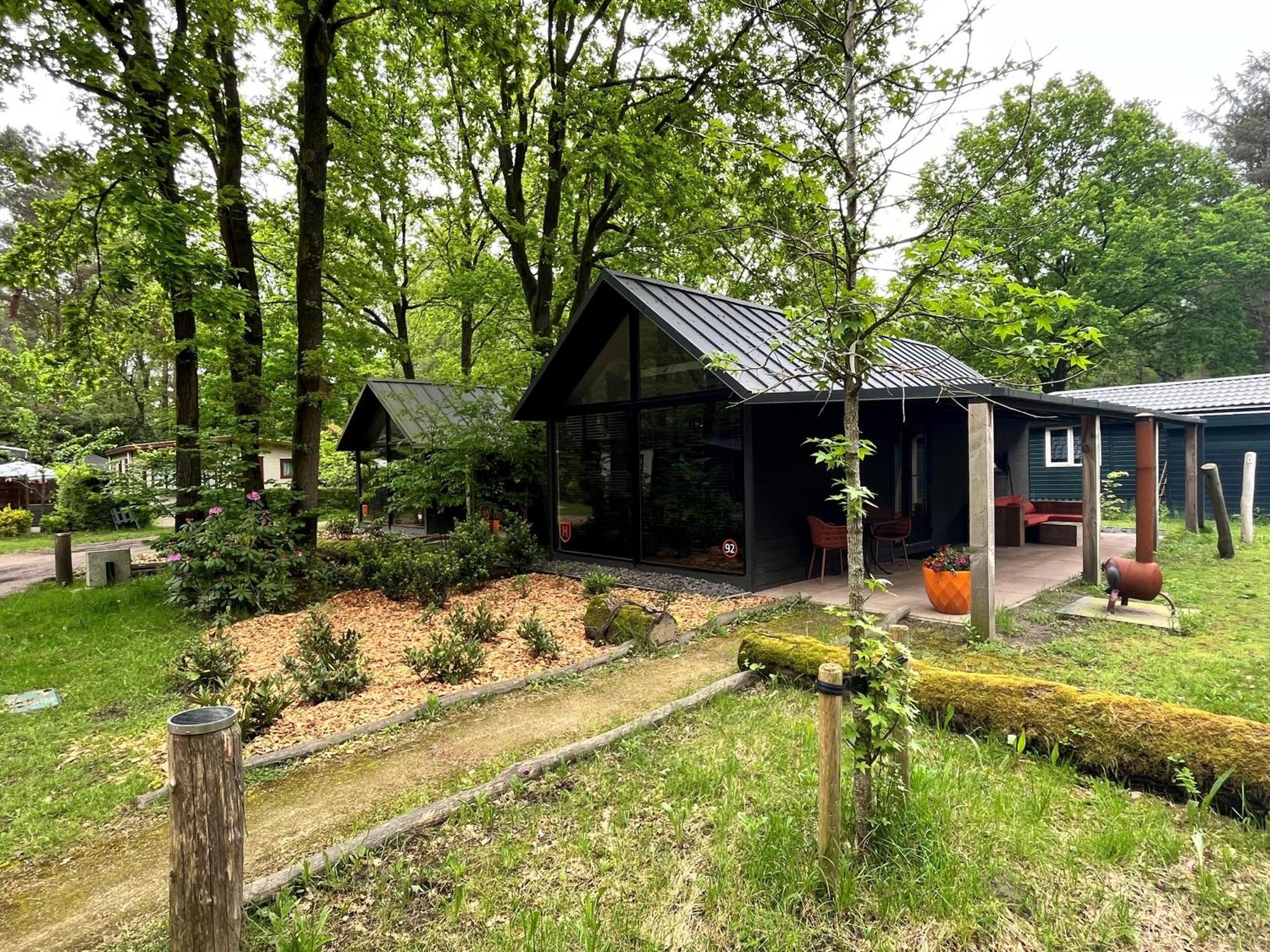 Cosy Tiny Lodges - Vakantiepark Kempenbos Diessen Exterior foto