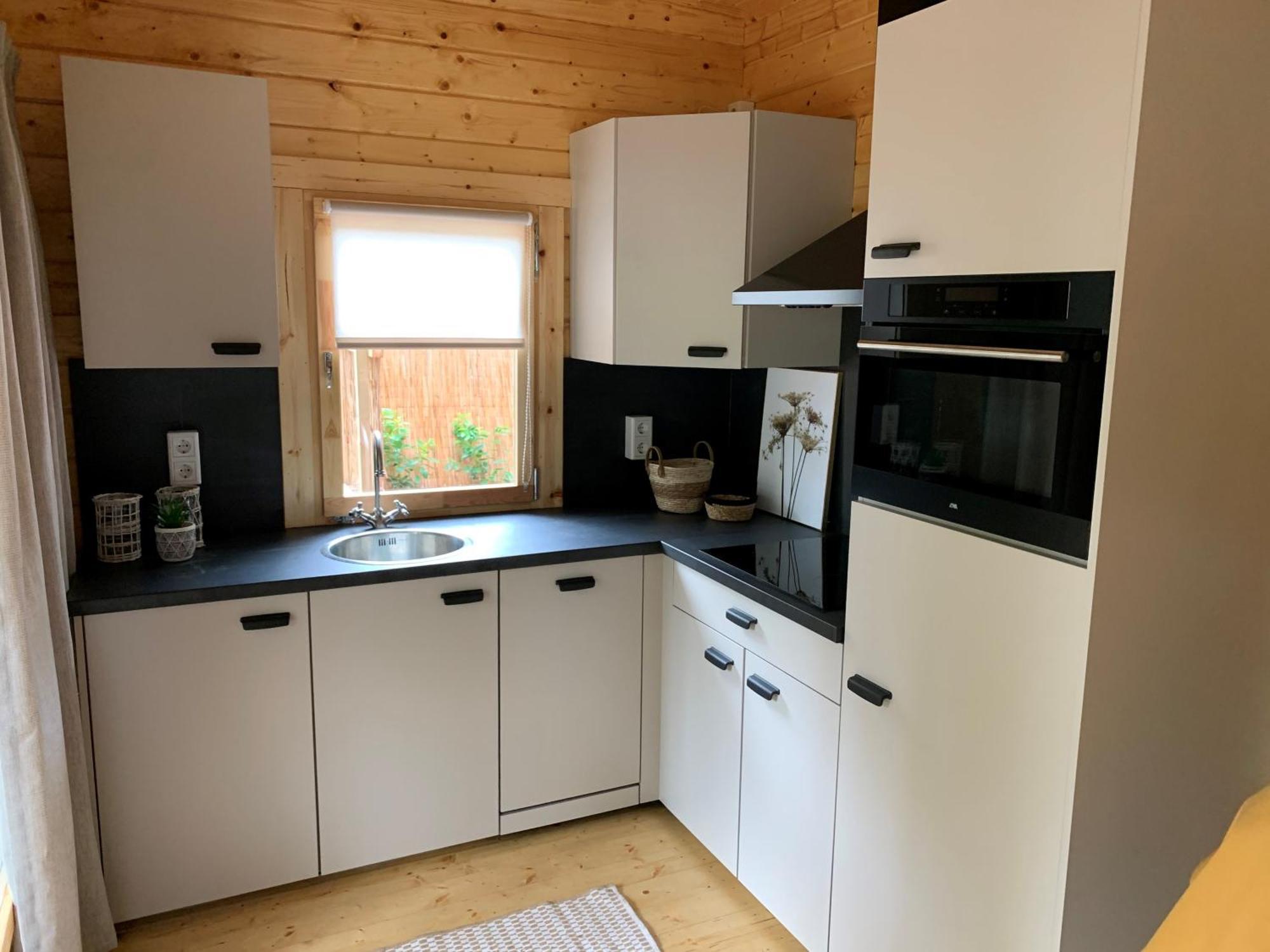 Cosy Tiny Lodges - Vakantiepark Kempenbos Diessen Zimmer foto
